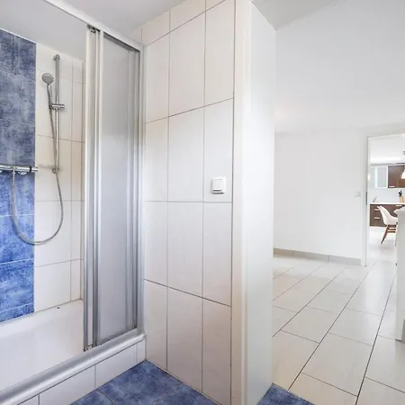 Küstenjungs - 3 Strandnahe Ofc 22 *